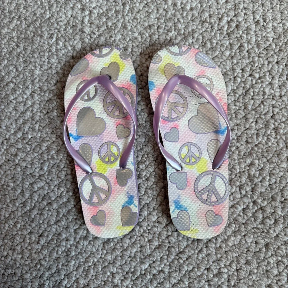 Girls Purple Tie Dye Peace Sign Heart Flip Flops Sandals Size 3/4